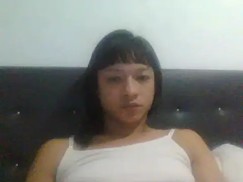 Snapshot of Angellmel chatting on 07.29.26 Angellmel online show from 07.29.26