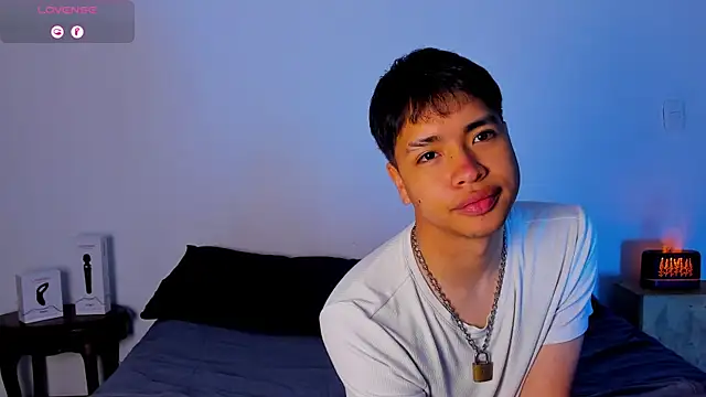 Lee Colee online show from 04.28.26