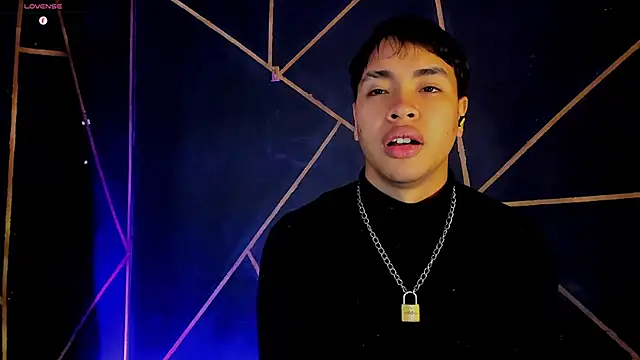 Lee Colee online show from 05.13.26
