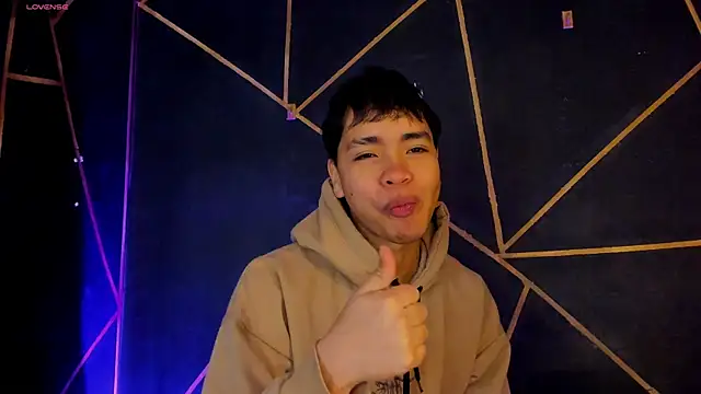 Lee Colee online show from 05.13.26