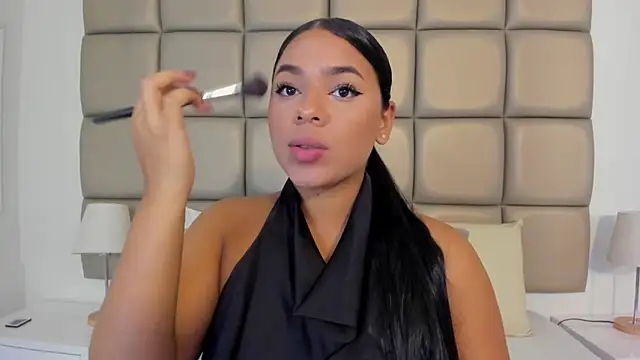 Snapshot of lilly_williamss chatting on 05.29.26 lilly williamss online show from 05.29.26