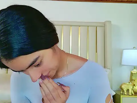 AnnieDesire online show from 05.19.26