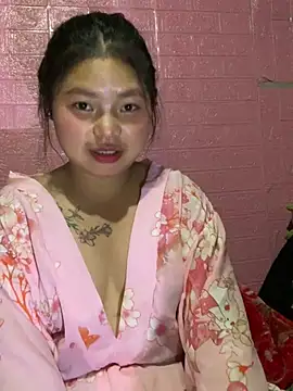 Snapshot of Motminhthoi chatting on 04.06.26 Motminhthoi online show from 04.06.26