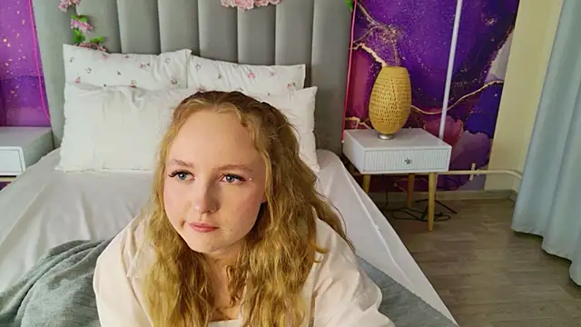 AnnaMoris online show from 03.14.26