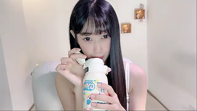 Snapshot of xiaooyee chatting on 07.07.26 xiaooyee online show from 07.07.26
