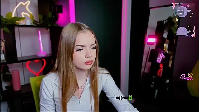 Snapshot of maddy_moah chatting on 03.26.26 maddy moah online show from 03.26.26