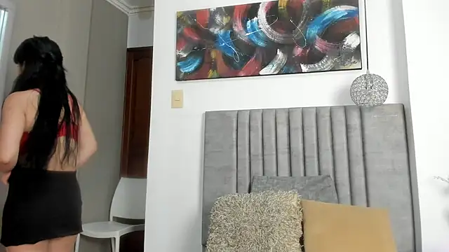 SabrinaWarren  online show from 05.20.26