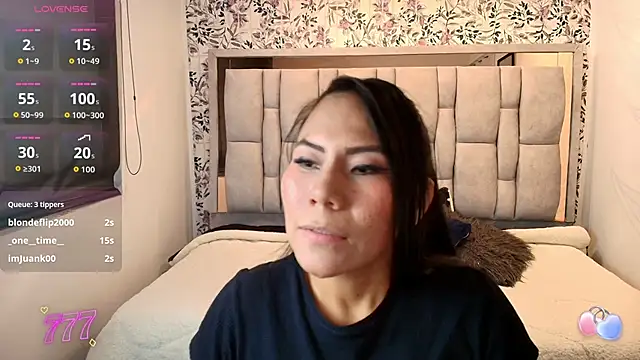 Snapshot of Keyla_Brunette_ chatting on 03.28.26 Keyla Brunette online show from 03.28.26
