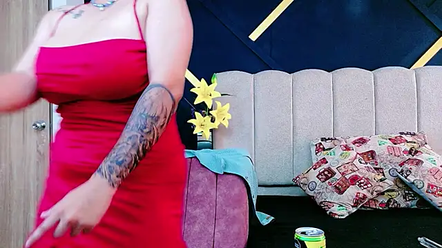NikiEvanz online show from 05.13.26