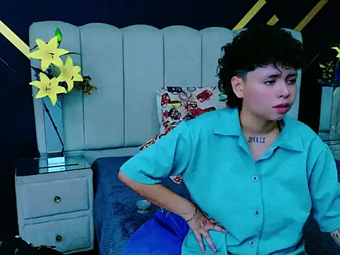 NikiEvanz online show from 05.28.26