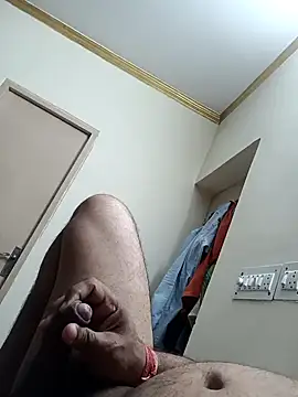 HotBoy9305 online show from 03.15.26