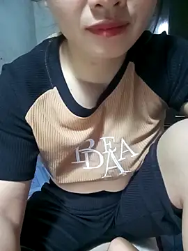 Snapshot of Lay_Di chatting on 03.16.26 Lay Di online show from 03.16.26