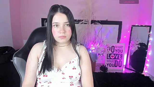 Julieth Caandy online show from 05.16.26