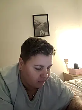 Snapshot of duotroublant chatting on 06.11.26 duotroublant online show from 06.11.26
