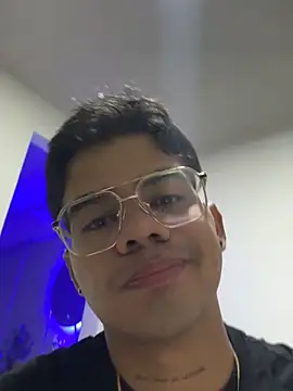 Snapshot of matiass_vegas chatting on 03.16.26 matiass vegas online show from 03.16.26