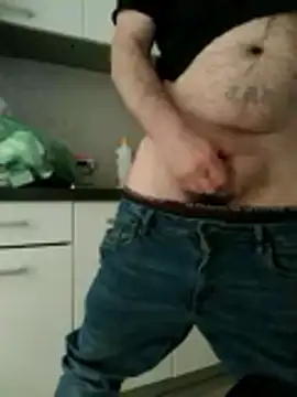 Snapshot of AgaiJa42 chatting on 04.15.26 AgaiJa42 online show from 04.15.26