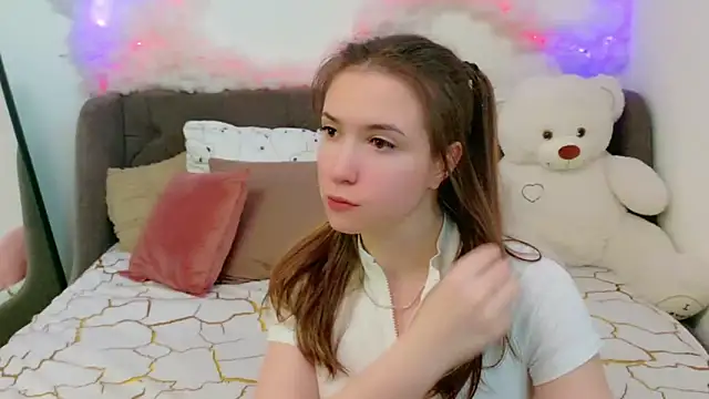 LeenMoonie online show from 06.21.26
