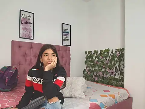 Sweet Scarlett  online show from 05.06.26