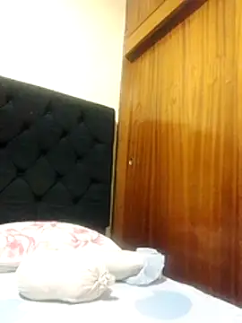 cosita rica 1 online show from 05.15.26