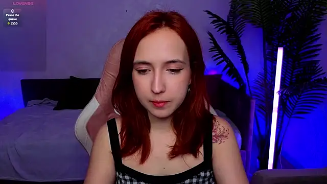 Snapshot of Alexa_temptress chatting on 04.03.26 Alexa temptress online show from 04.03.26
