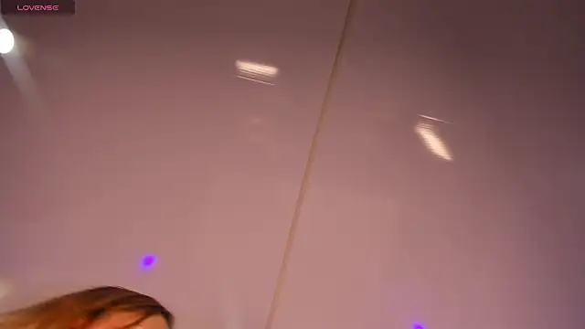 cuttie blondie online show from 04.24.26