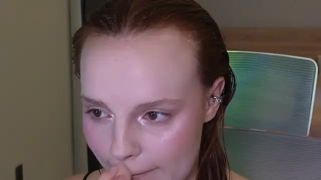 mollybossy online show from 04.12.26