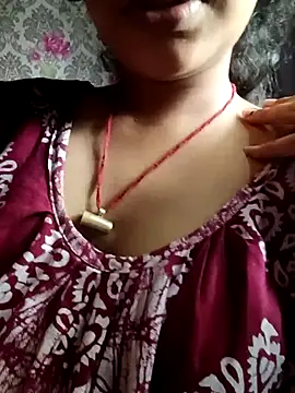 Snapshot of tina2005 chatting on 03.29.26 tina2005 online show from 03.29.26