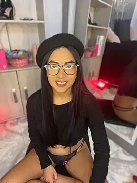 Snapshot of Gretel_Streit chatting on 04.30.26 Gretel Streit online show from 04.30.26