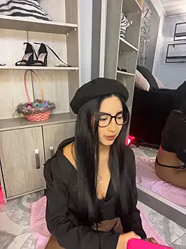 Snapshot of Gretel_Streit chatting on 05.22.26 Gretel Streit online show from 05.22.26