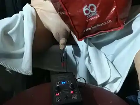 Snapshot of Richifun1111 chatting on 09.25.25 Richifun1111 online show from 09.25.25