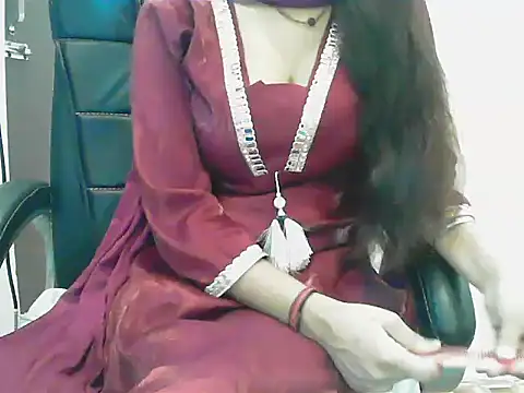 Snapshot of ragini_bby chatting on 06.18.26 ragini bby online show from 06.18.26