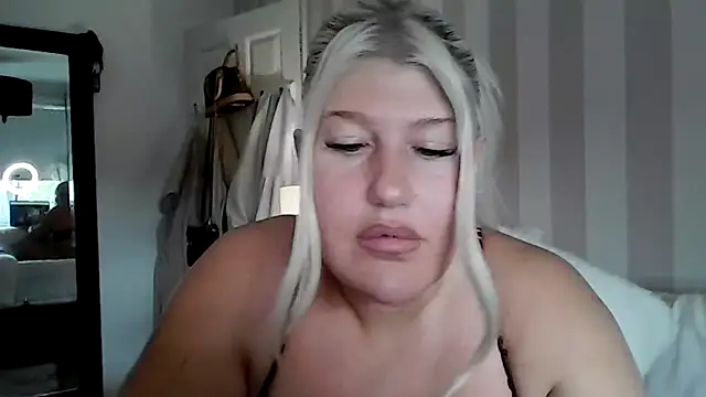 Lexi Laura online show from 05.20.26