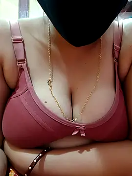 Snapshot of tulidas96778 chatting on 04.05.26 tulidas96778 online show from 04.05.26