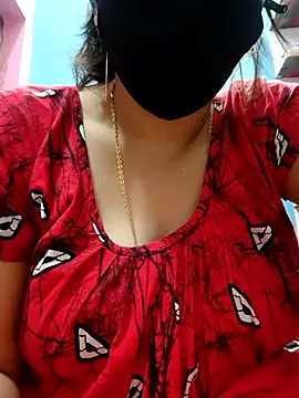 Snapshot of tulidas96778 chatting on 04.08.26 tulidas96778 online show from 04.08.26