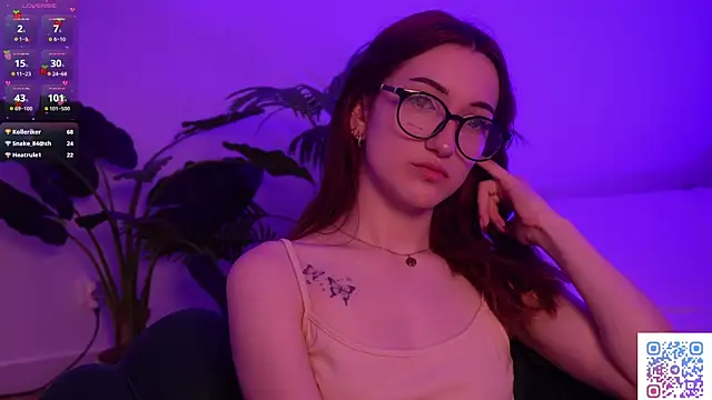 SweeetMila online show from 04.15.26