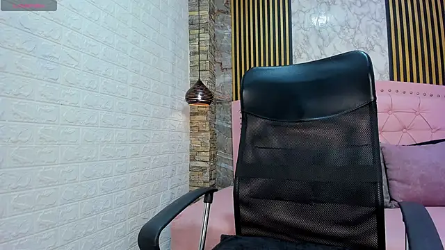 AishaCambell  online show from 04.03.26