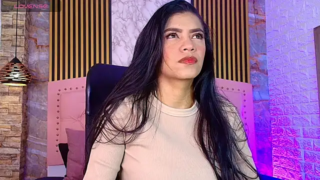 AishaCambell  online show from 05.20.26