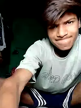 Snapshot of pandey_ji_ka_beta_hu chatting on 04.22.26 pandey ji ka beta hu online show from 04.22.26