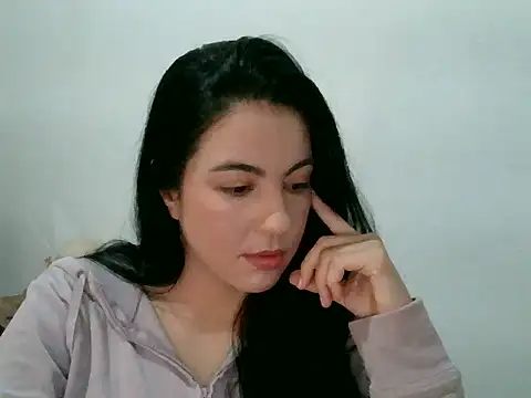 Snapshot of AnabeleNogueira chatting on 05.23.26 AnabeleNogueira online show from 05.23.26