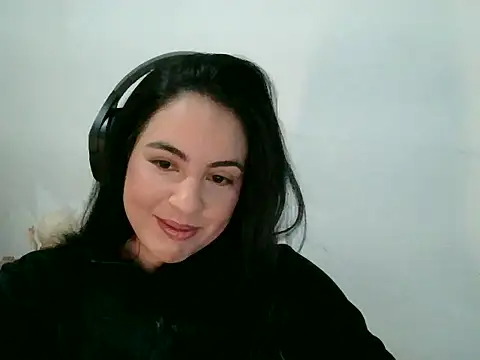 Snapshot of AnabeleNogueira chatting on 05.26.26 AnabeleNogueira online show from 05.26.26