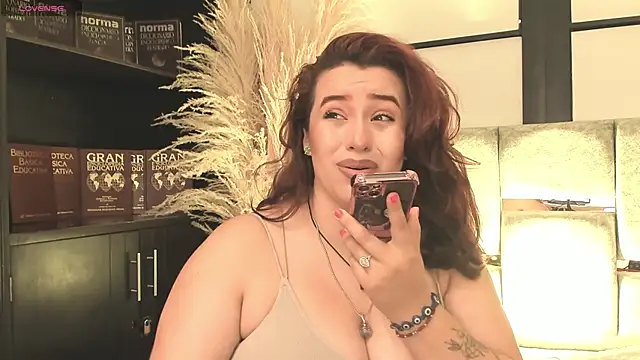 JeanneWilliams online show from 05.06.26