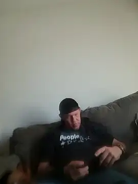 yourMasterisBored online show from 05.11.26