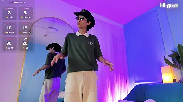 Cheys Mast online show from 04.22.26