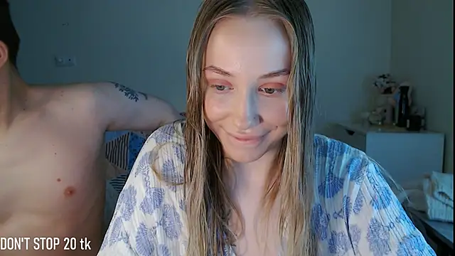 Snapshot of MikeXEmilia chatting on 05.23.26 MikeXEmilia online show from 05.23.26