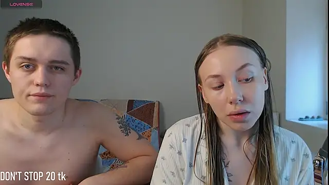 Snapshot of MikeXEmilia chatting on 05.31.26 MikeXEmilia online show from 05.31.26