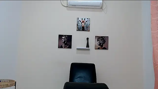 katywild20 online show from 04.18.26