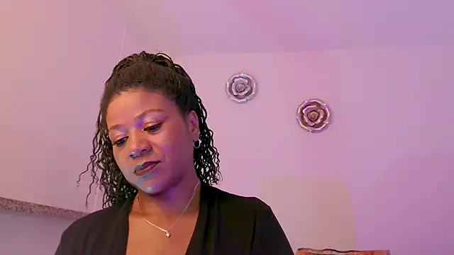 Snapshot of KeisySmith chatting on 05.06.26 KeisySmith online show from 05.06.26
