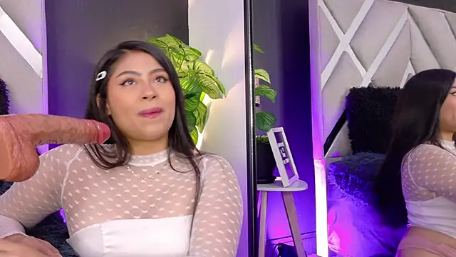 Aleksa way online show from 04.27.26