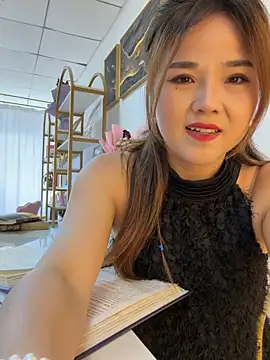 Xiaoxiao-y online show from 06.10.26
