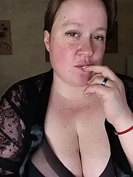 Snapshot of Alex_Goddess_ chatting on 06.23.26 Alex Goddess online show from 06.23.26